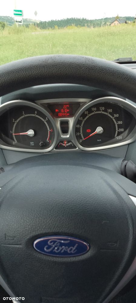 Ford Fiesta 1.25 Titanium - 11