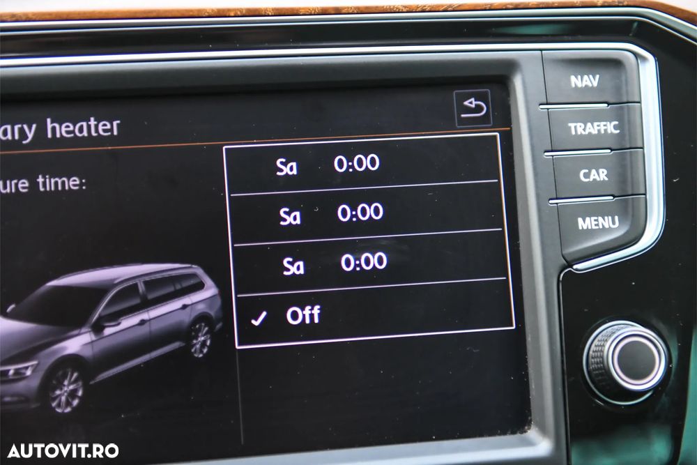 Volkswagen Passat - 34