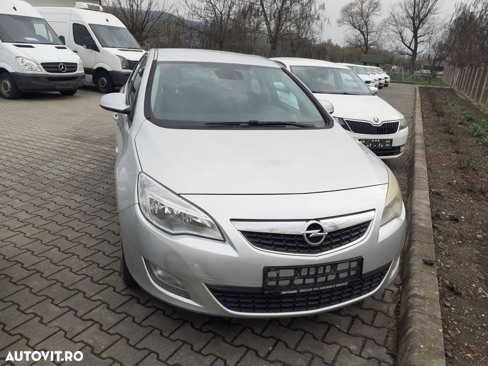 Opel Astra 1.7 CDTI Essentia - 3