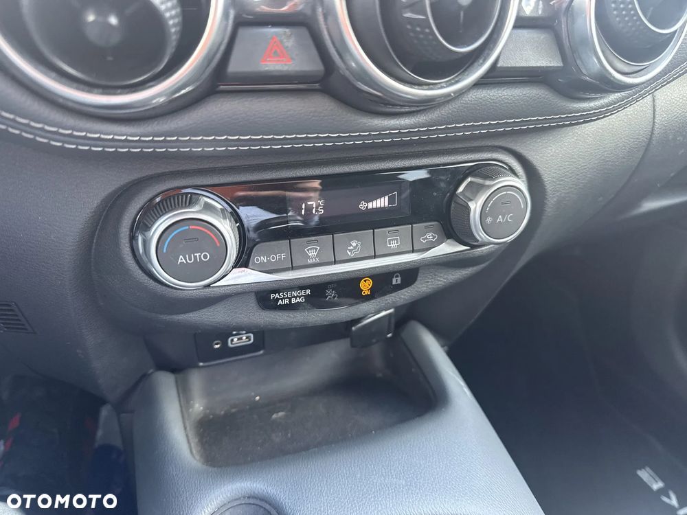 Nissan Juke 1.0 DIG-T N-Connecta - 18