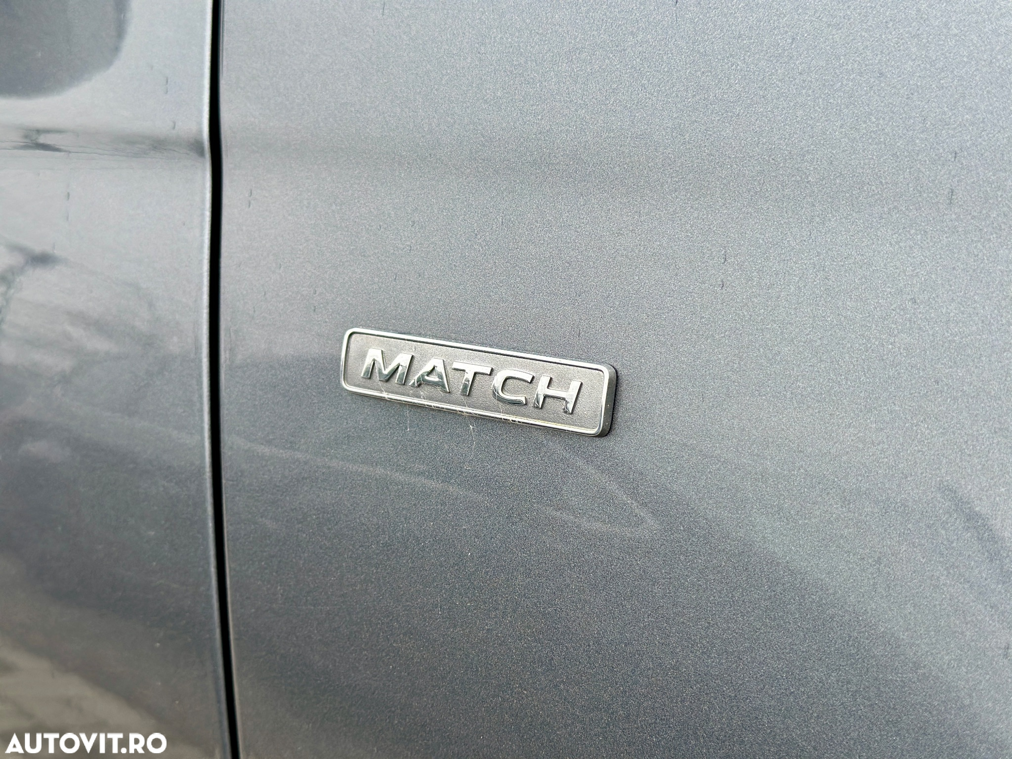 Volkswagen Golf 1.6 TDI DPF MATCH - 37