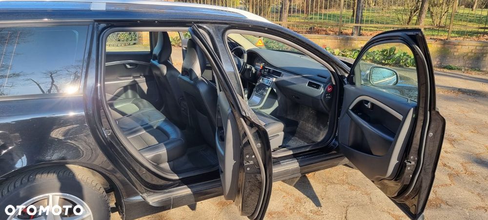 Volvo V70 2.4D Summum - 12