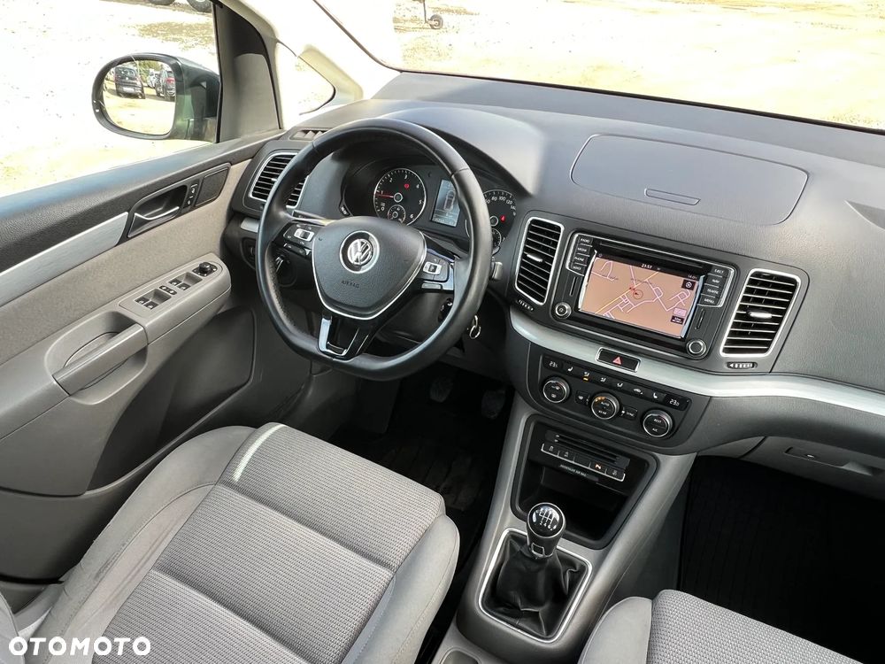 Volkswagen Sharan 2.0 TDI (BlueMotion Technology) Comfortline - 18