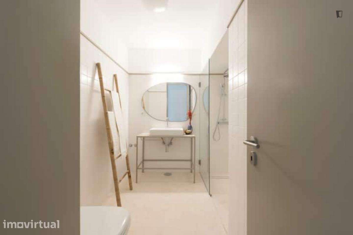 Apartamento com 1 quartos - localizado em Santo Ildefonso Porto - Grande imagem: 3/34