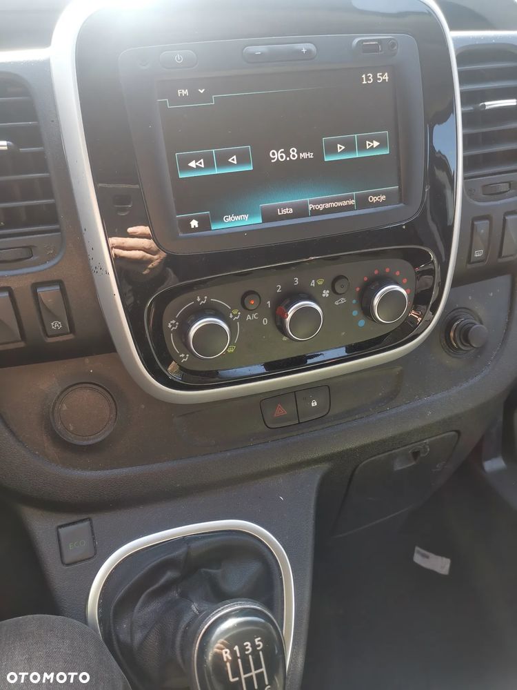 Renault Trafic Combi Expression - 11