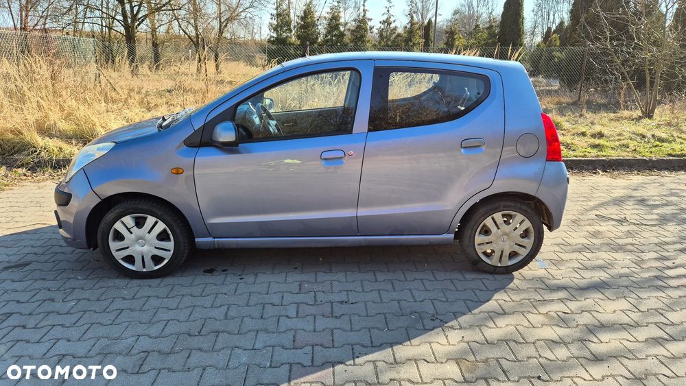 Nissan Pixo 1.0 Visia - 10