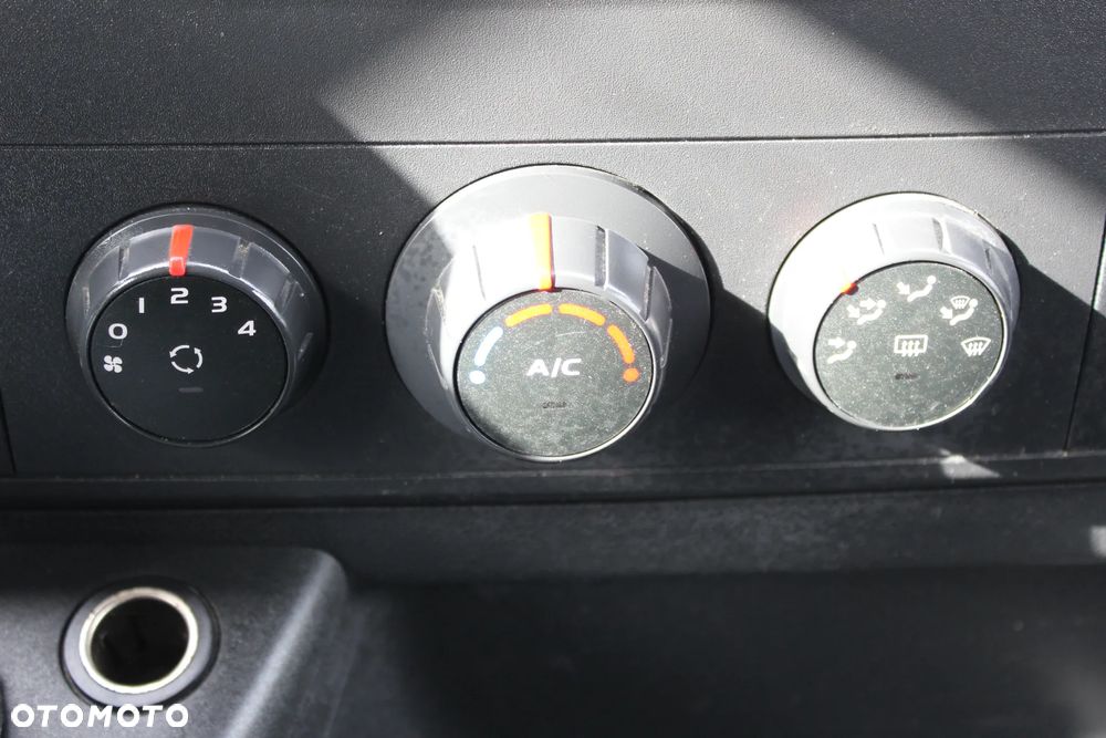 Renault Master - 20