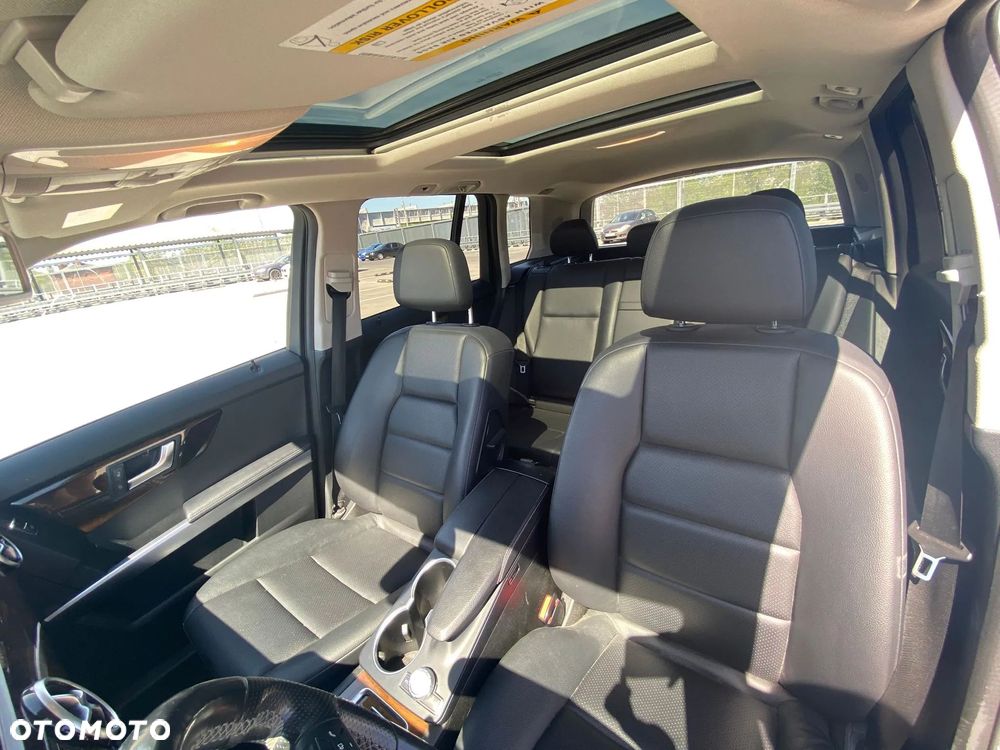 Mercedes-Benz GLK - 26