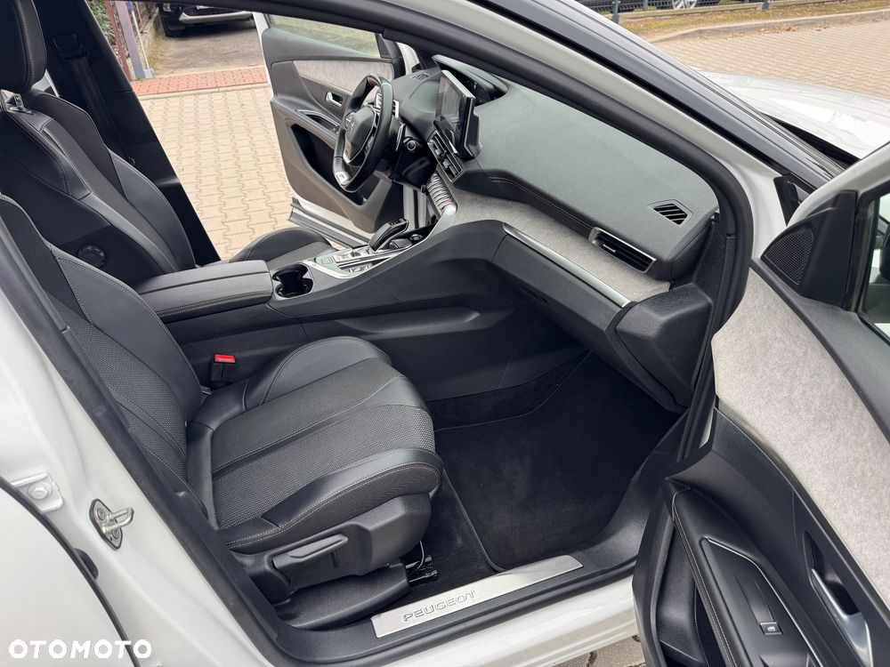 Peugeot 3008 - 18