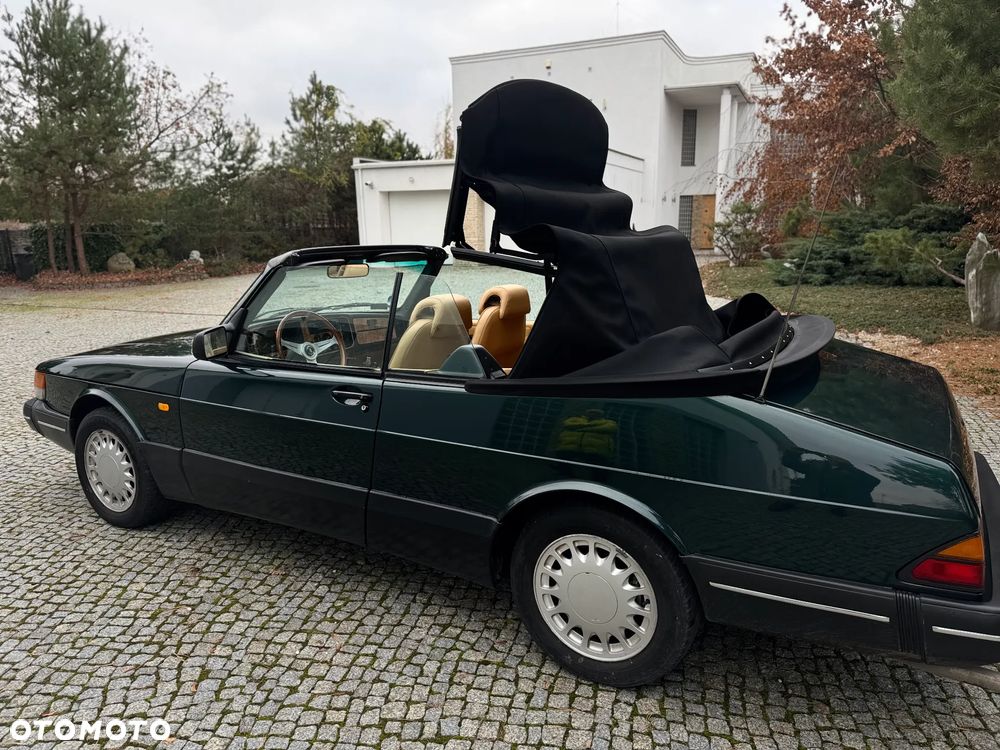 Saab 900 - 4