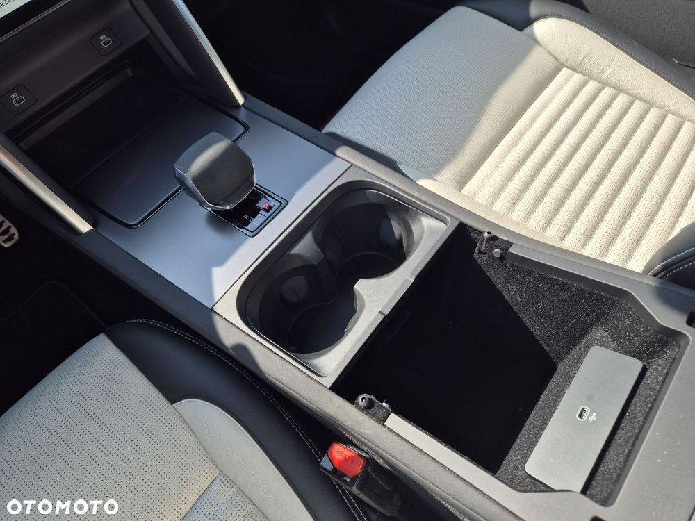 Land Rover Discovery Sport D200 Dynamic SE - 11