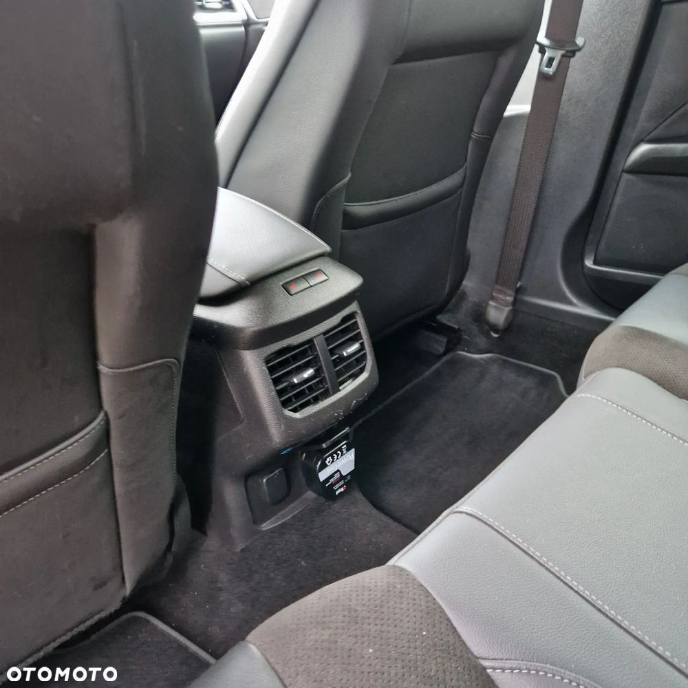 Ford Mondeo 2.0 TDCi STart-Stopp ECOnetic Titanium - 23