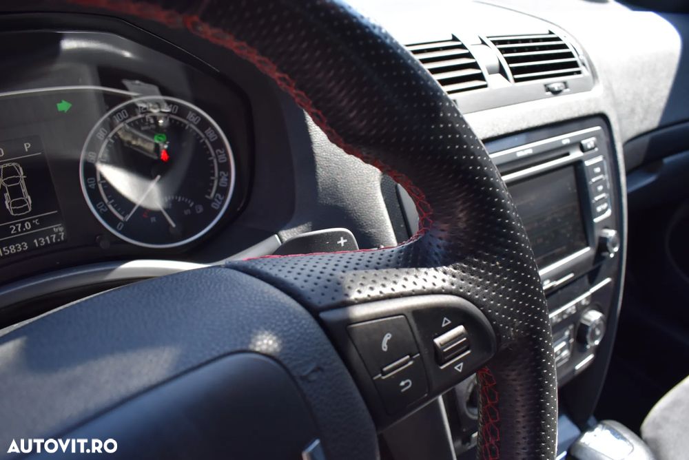Skoda Octavia 2.0 TDI DPF DSG RS - 18