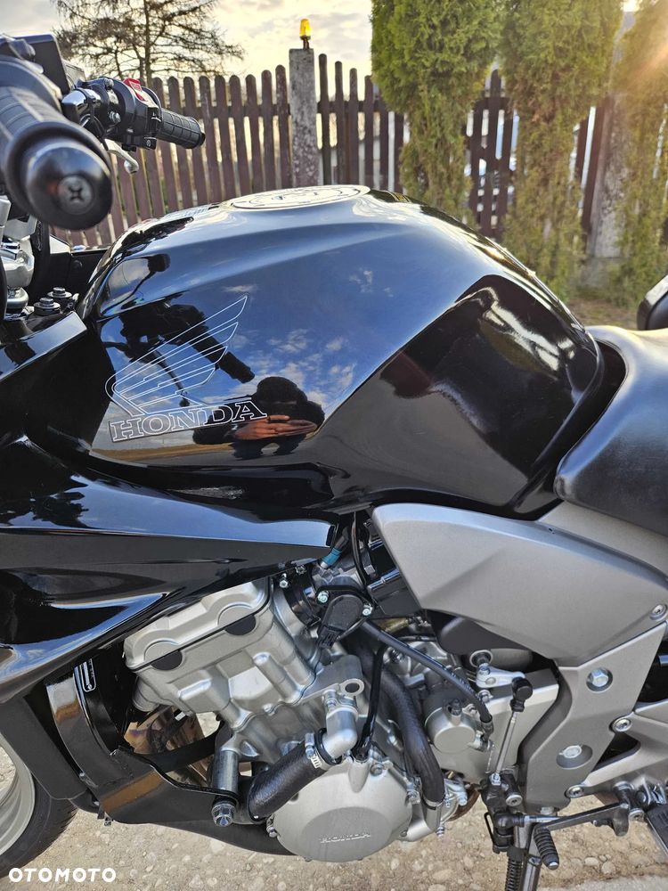 Honda CBF - 28