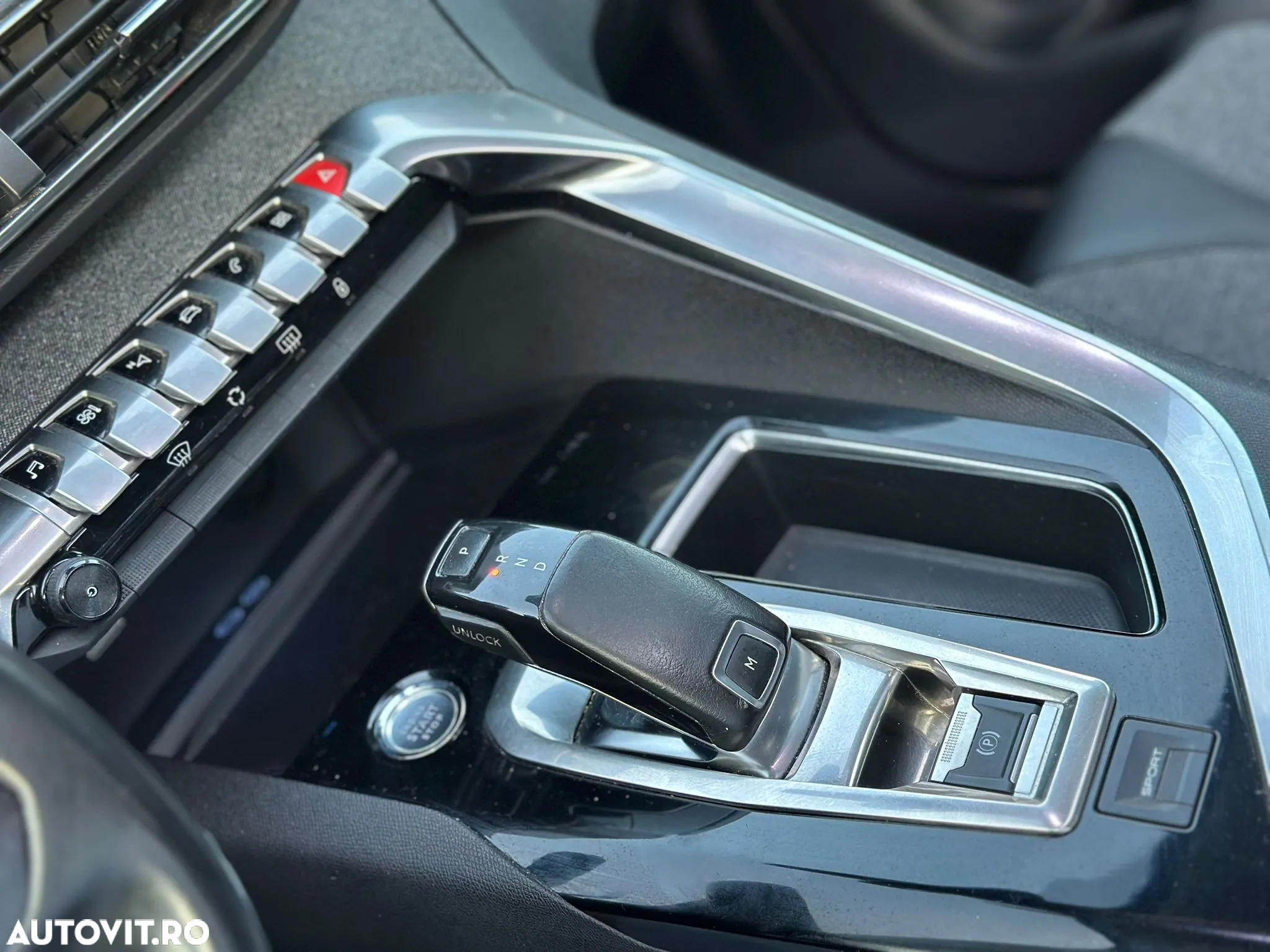 Peugeot 3008 BlueHDi 130 Stop & Start EAT8 Allure Business-Paket - 14