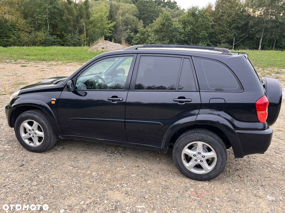 Toyota RAV4 2.0 D-4D 4x4 - 3