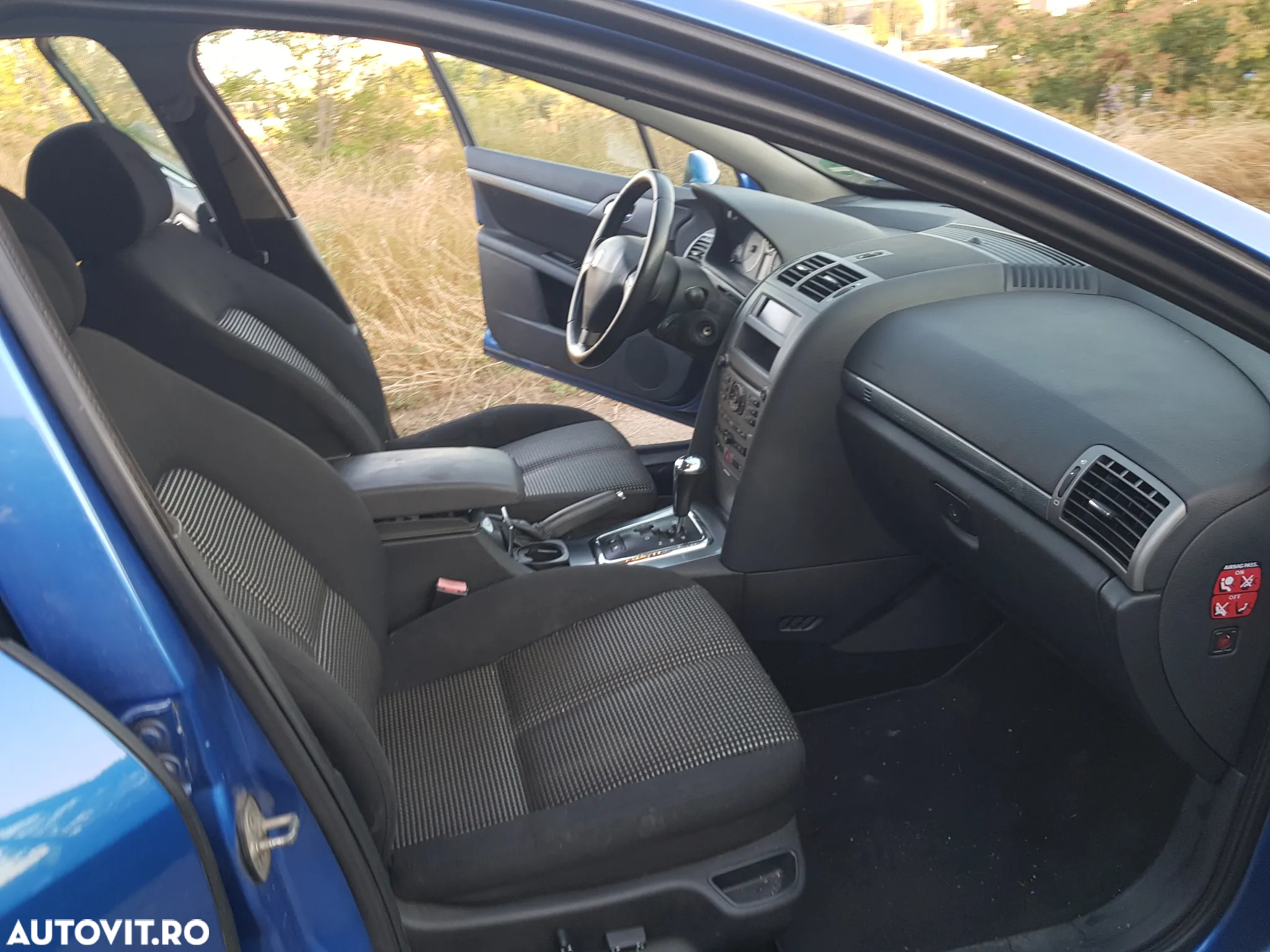 Peugeot 407 HDi 135 Automatik Premium - 34