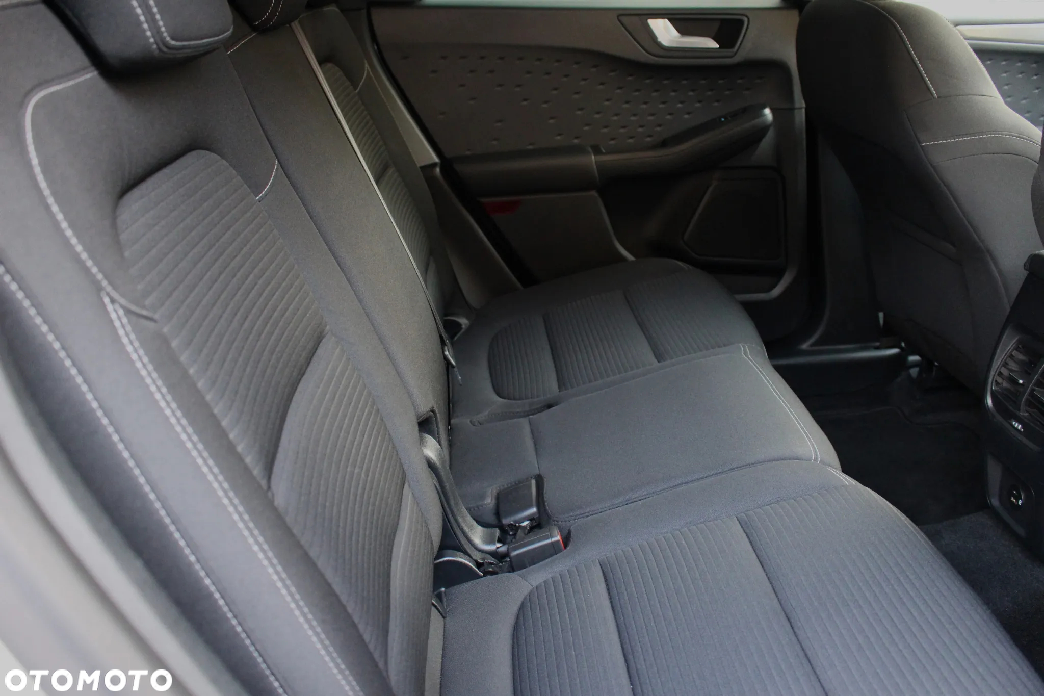 Ford Kuga 2.0 EcoBlue AWD Titanium X - 18