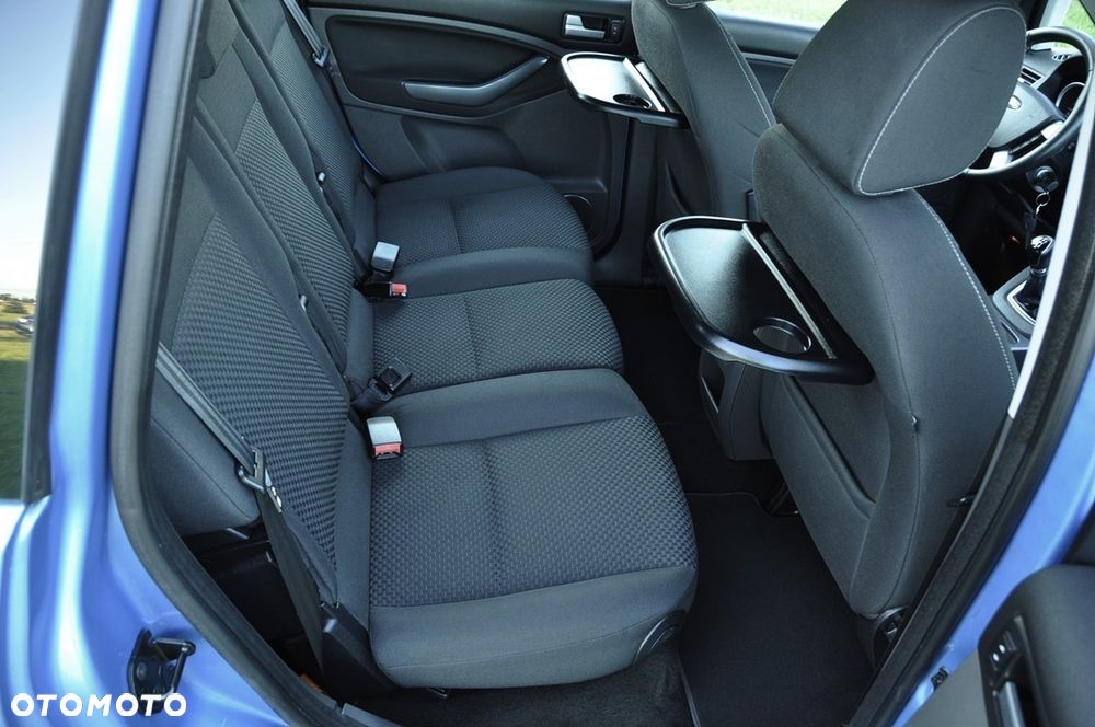 Ford C-MAX 1.8 Titanium - 13