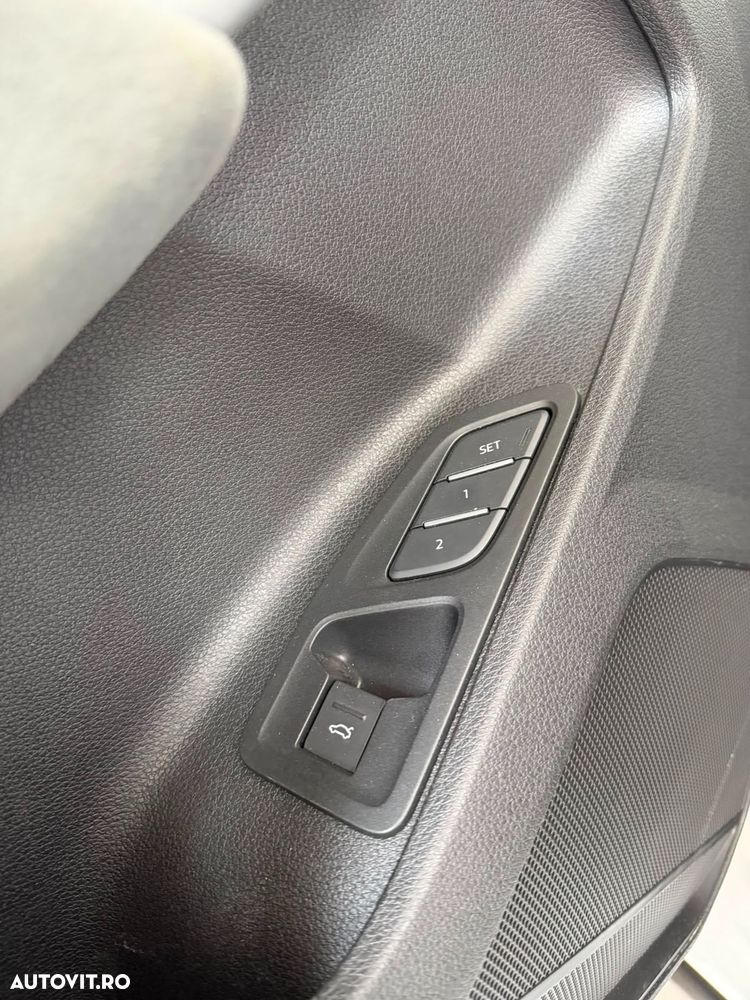 Audi Q3 - 24