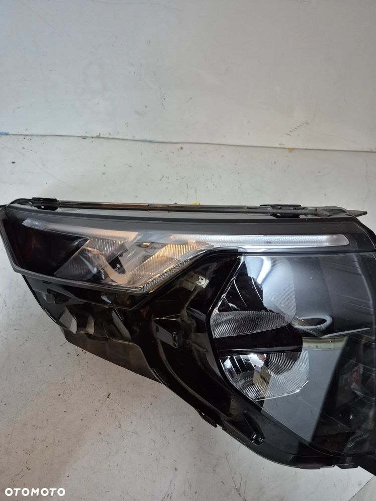 Ford Courier MK3 lampa prawa R2X6-13E014-AE - 3