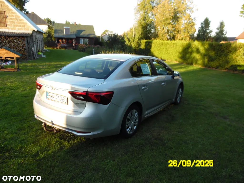 Toyota Avensis 1.8 Active - 1