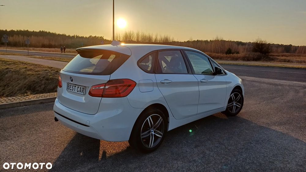 BMW Seria 2 218i Sport Line - 3