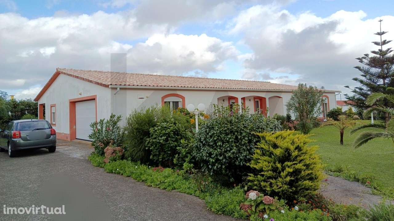 Moradia T3 - Lajes - Grande imagem: 3/33