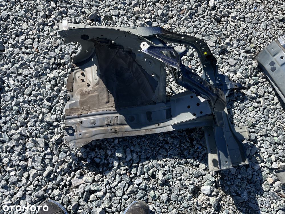 Ćwiartka prawa podłużnica Toyota Corolla E21 - 5