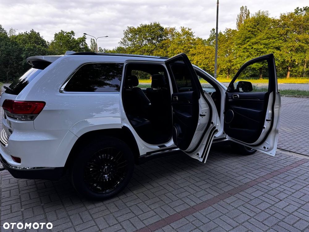 Jeep Grand Cherokee 3.0 CRD Overland Summit EU6 - 30