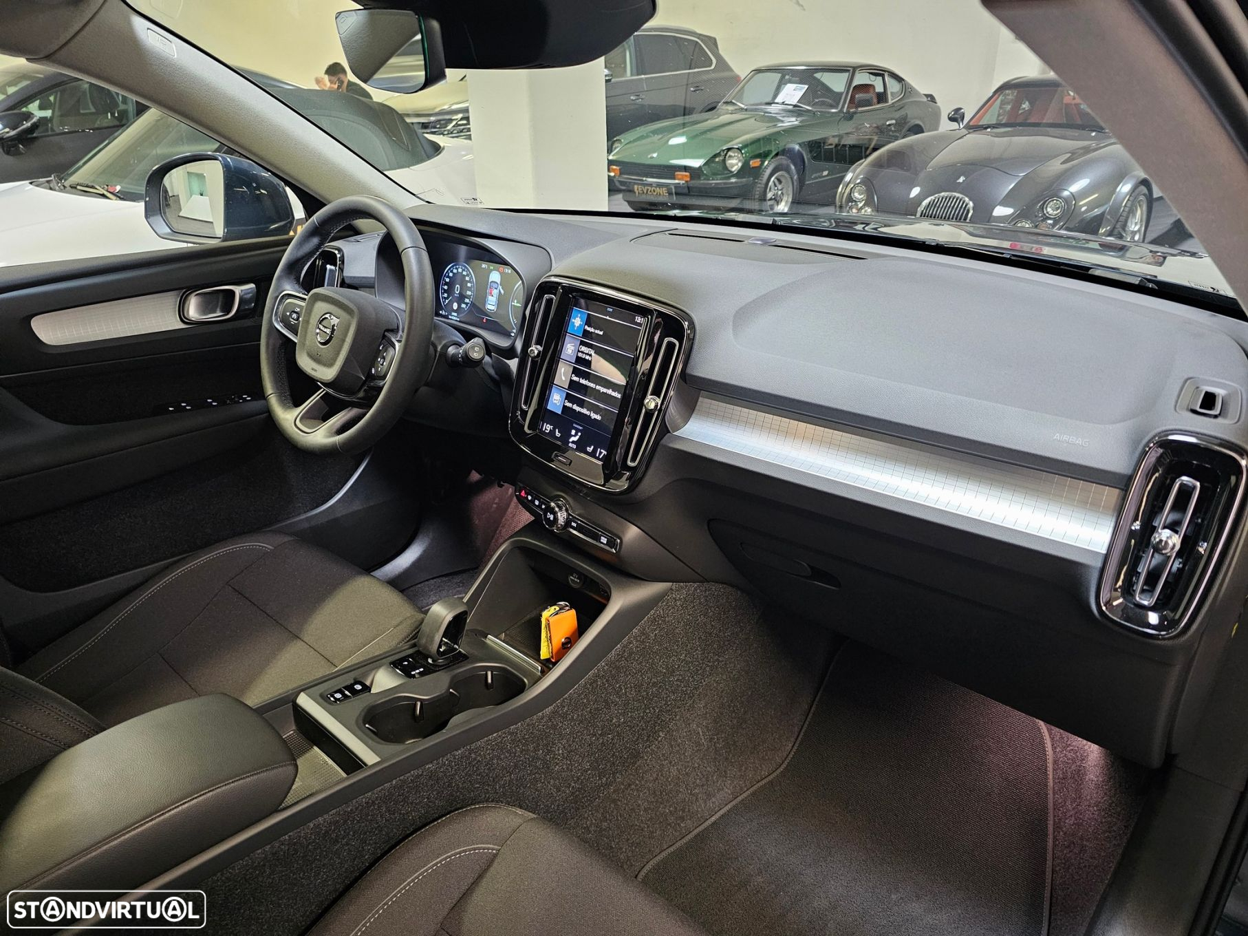 Volvo XC 40 1.5 T4 PHEV Essential - 12