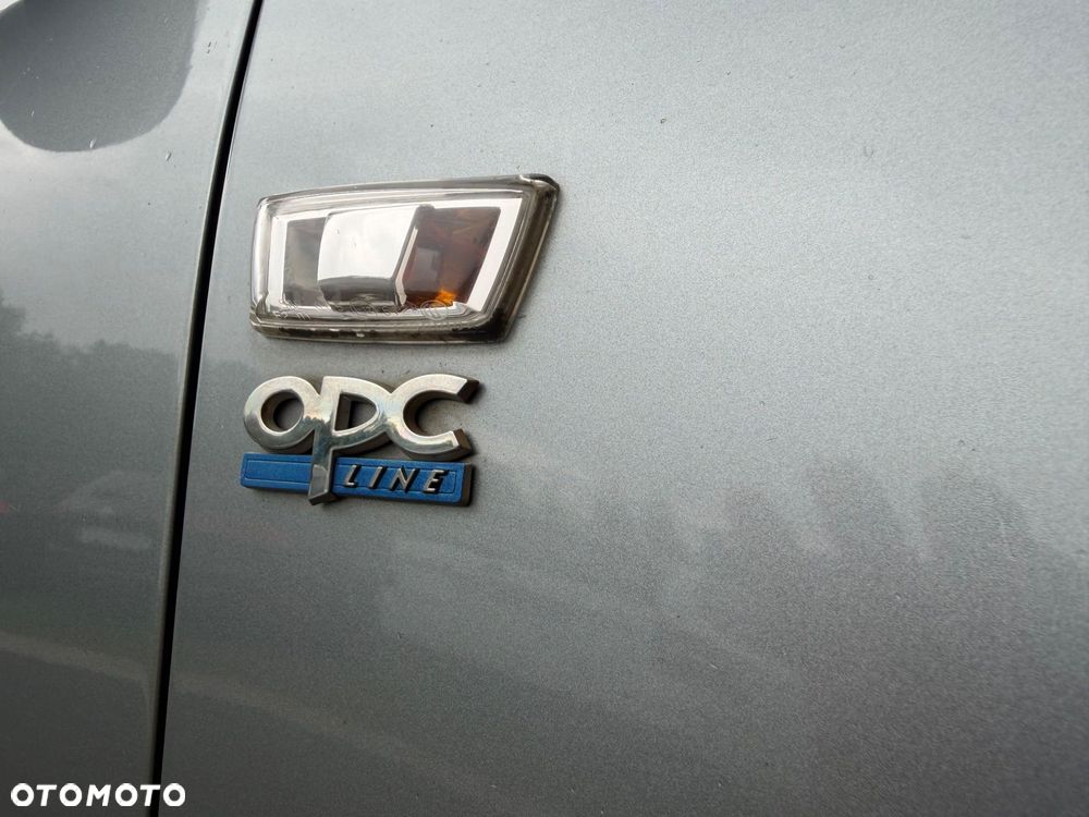 Opel Insignia - 16