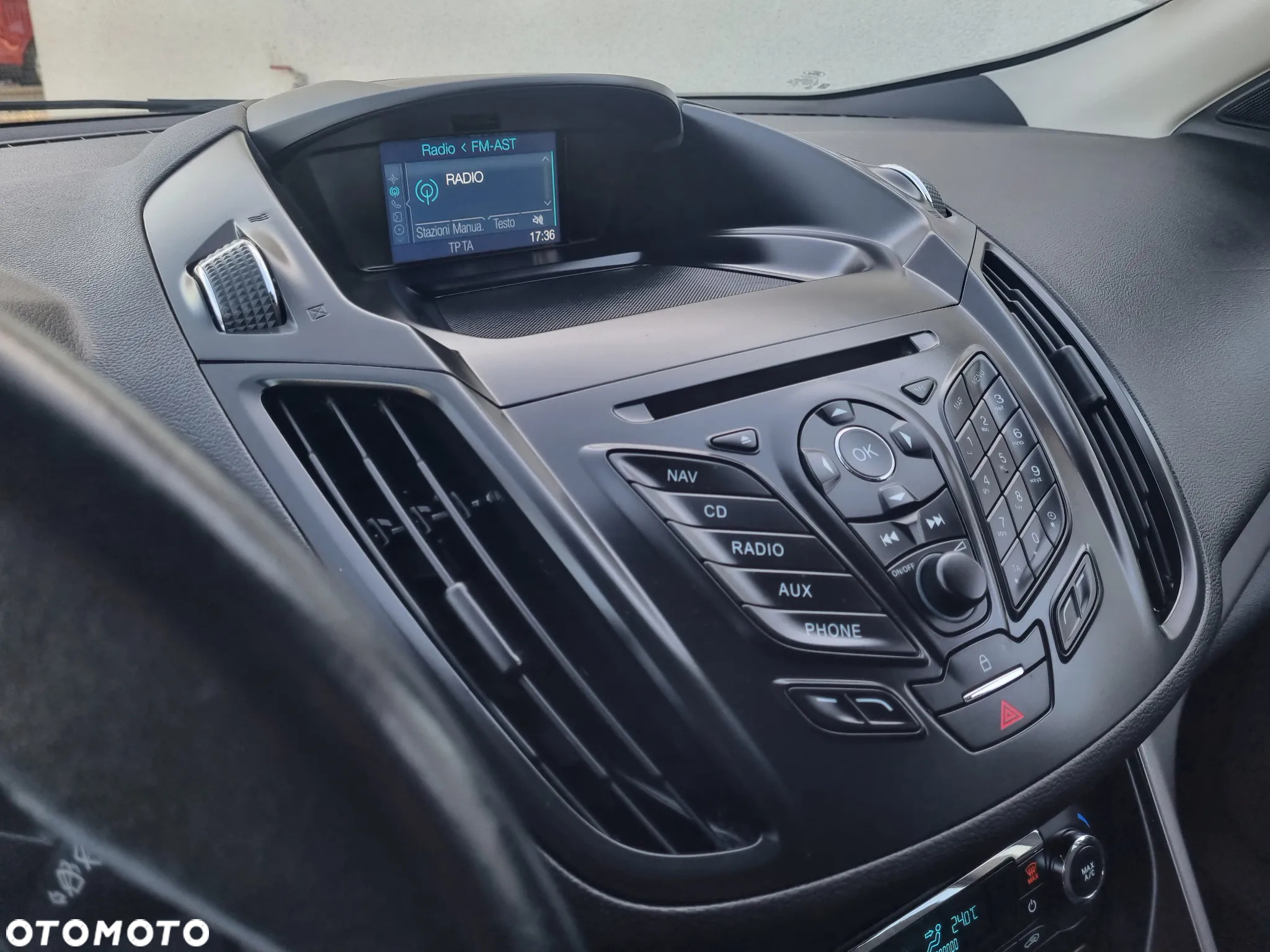 Ford Kuga 2.0 TDCi Trend FWD - 23