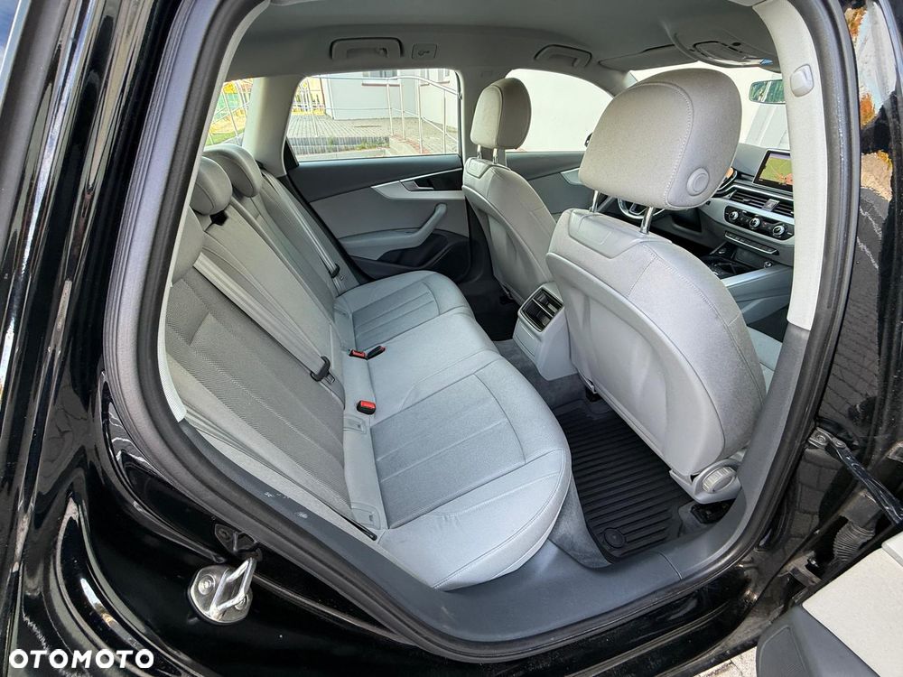 Audi A4 Avant 2.0 TDI S tronic - 14