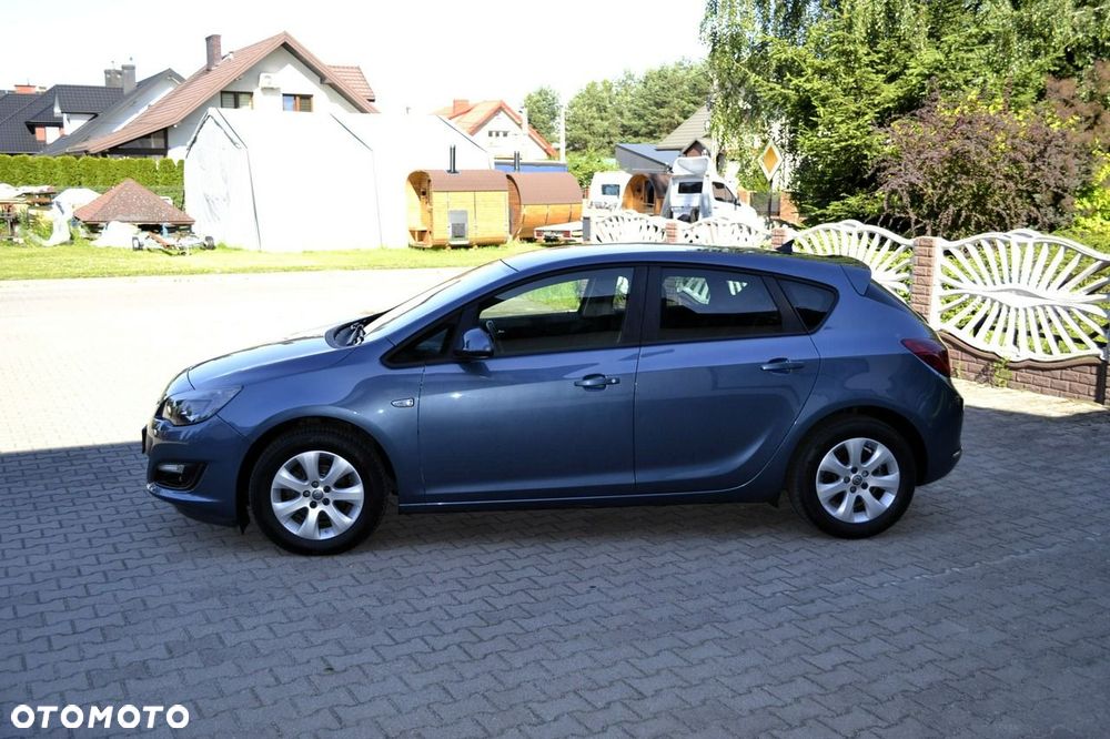 Opel Astra 1.4 Turbo Exklusiv - 6