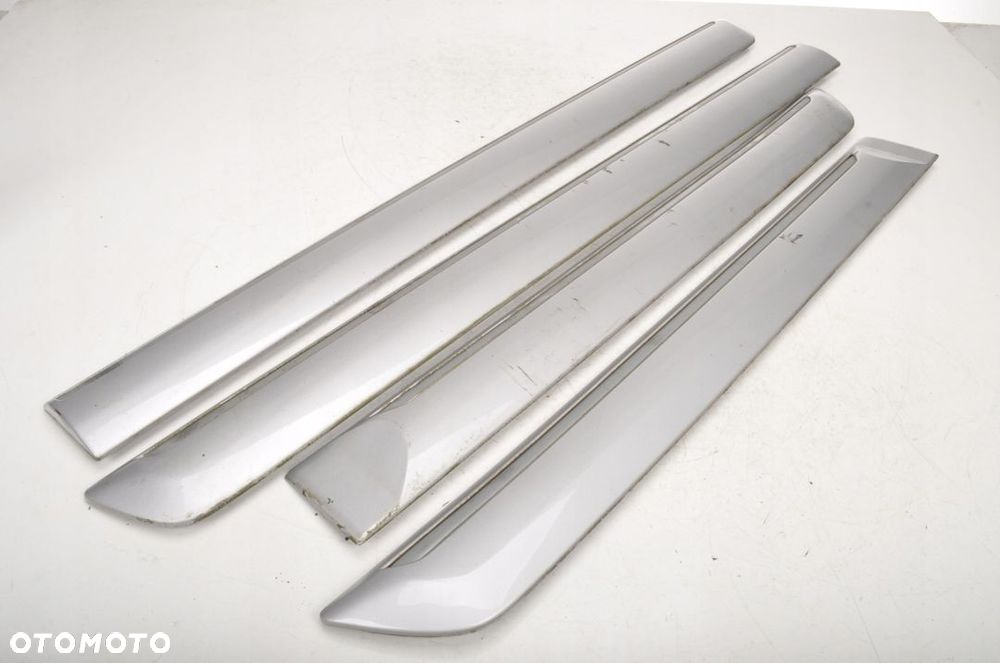 SUZUKI GRAND VITARA XL-7 LISTWY DRZWI KOMPLET - 1