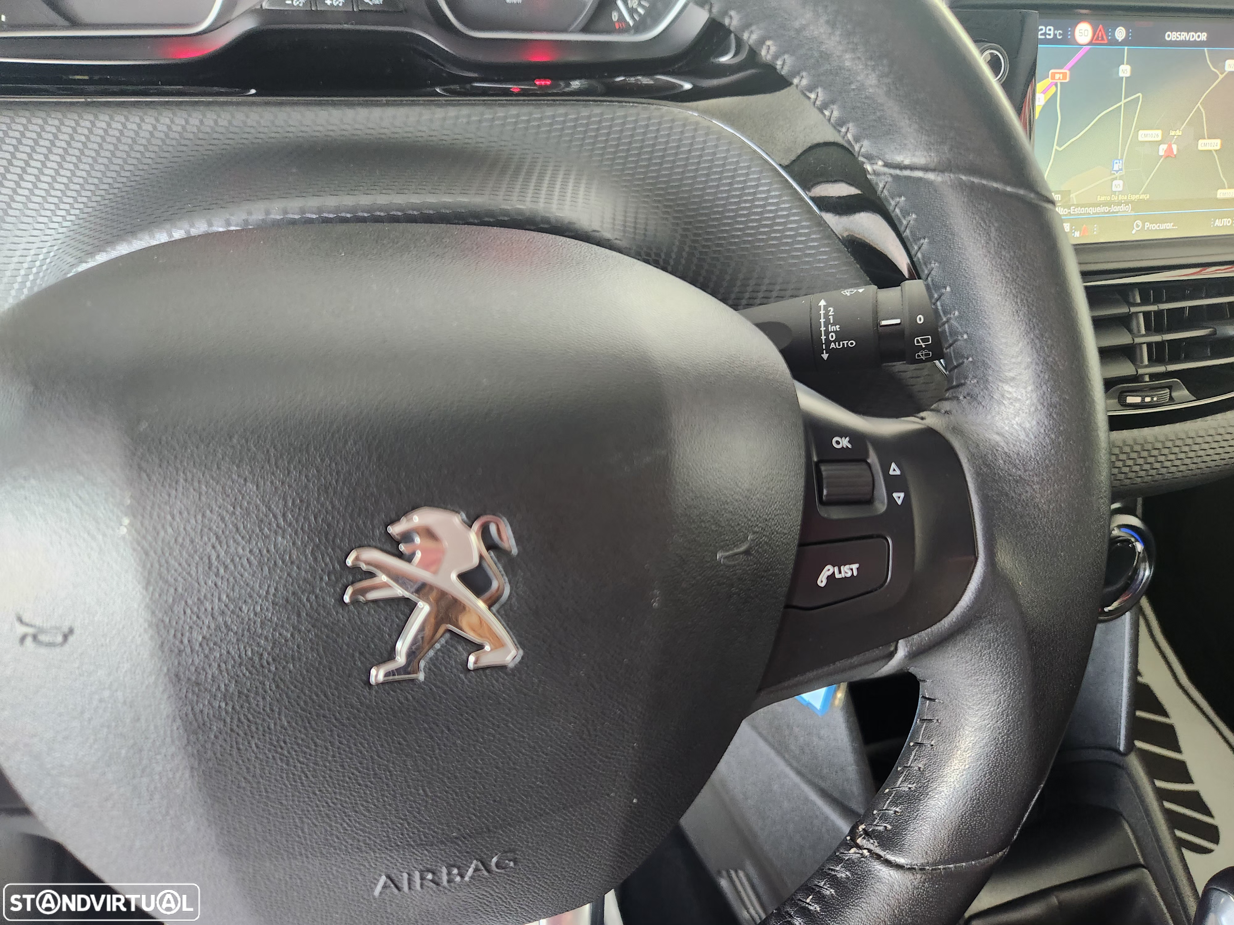 Peugeot 208 1.2 PureTech Style - 34
