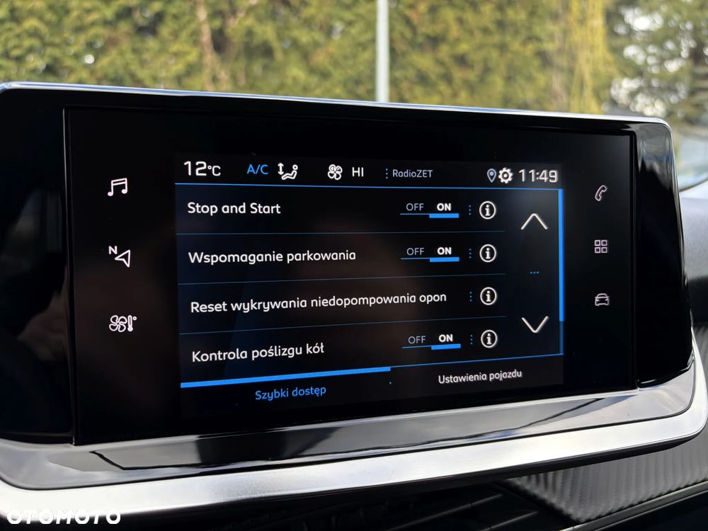 Peugeot 2008 1.2 PureTech Allure Pack S&S EAT8 - 31