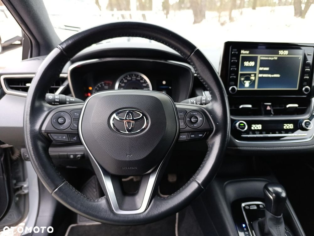 Toyota Corolla 1.8 Hybrid Comfort - 16