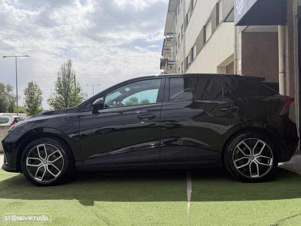 MG MG4 4 Luxury 64 kWh - 2