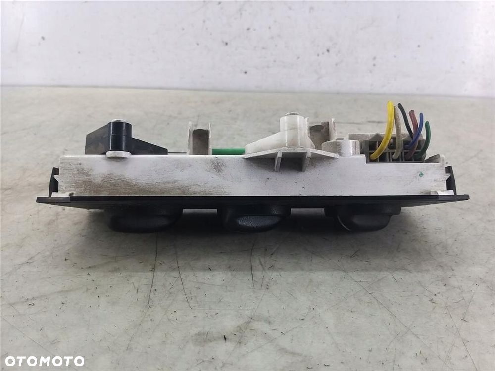 Panel nawiewu Renault Kangoo I 1998-2008 - 4