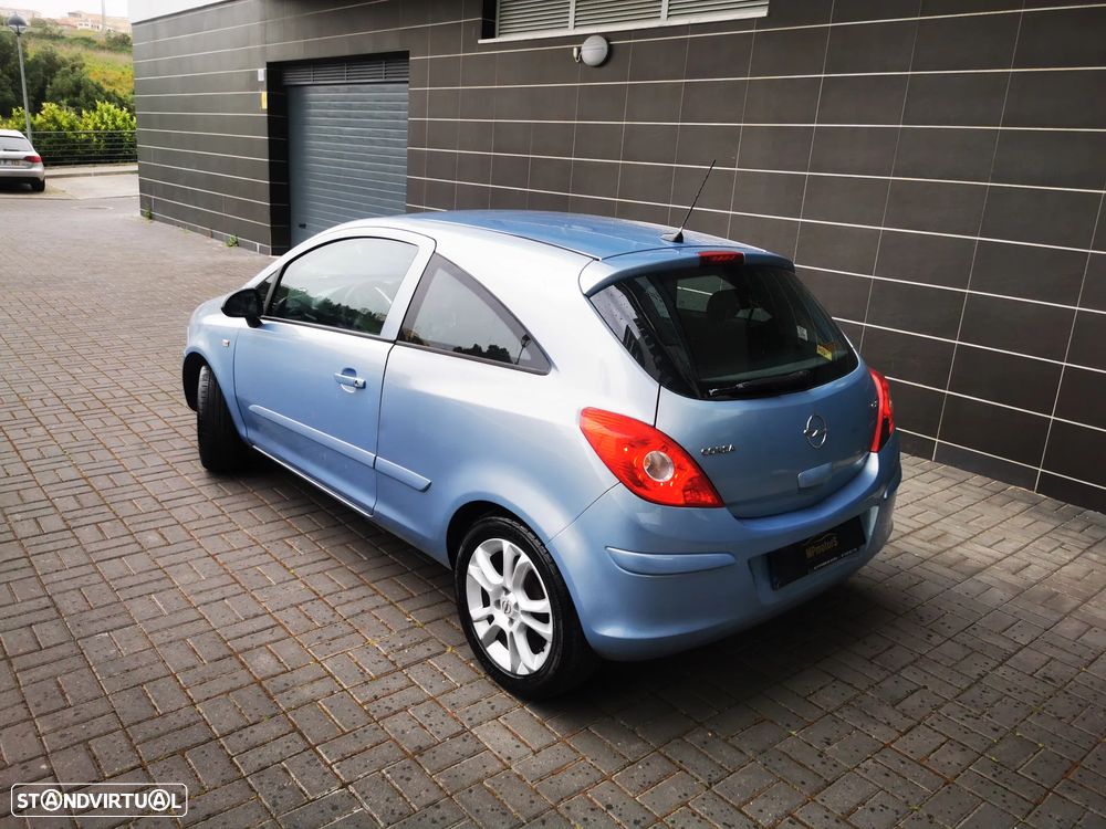 Opel Corsa 1.3 CDTI DPF - 15