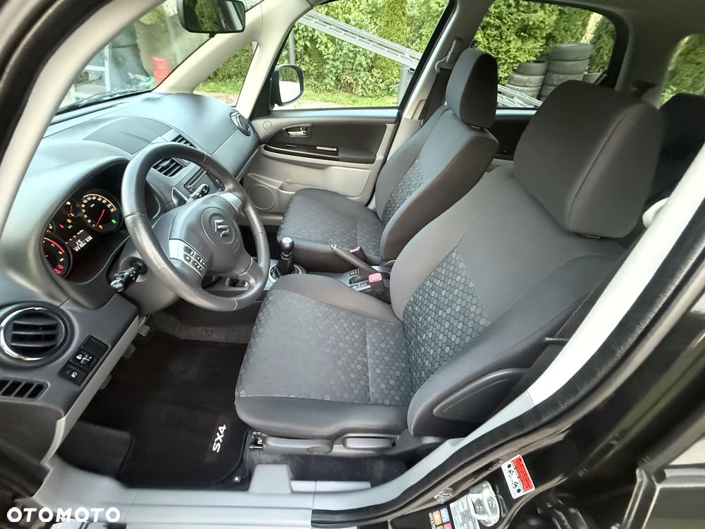 Suzuki SX4 Classic 1.6 VVT 4x4 Style - 15