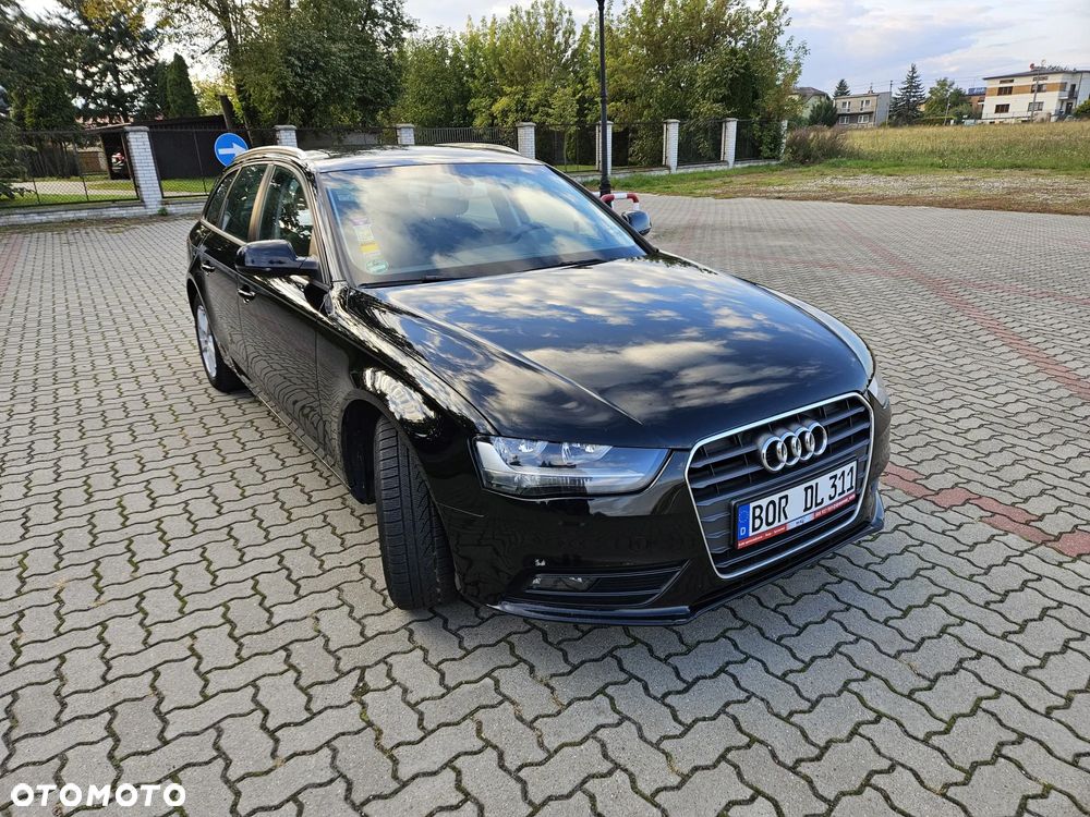 Audi A4 Avant 2.0 TDI DPF Ambiente - 5