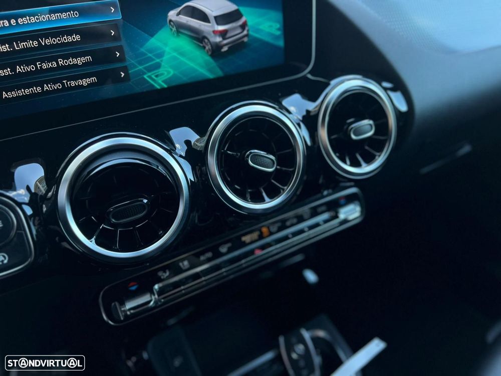 Mercedes-Benz B 200 Progressive - 8