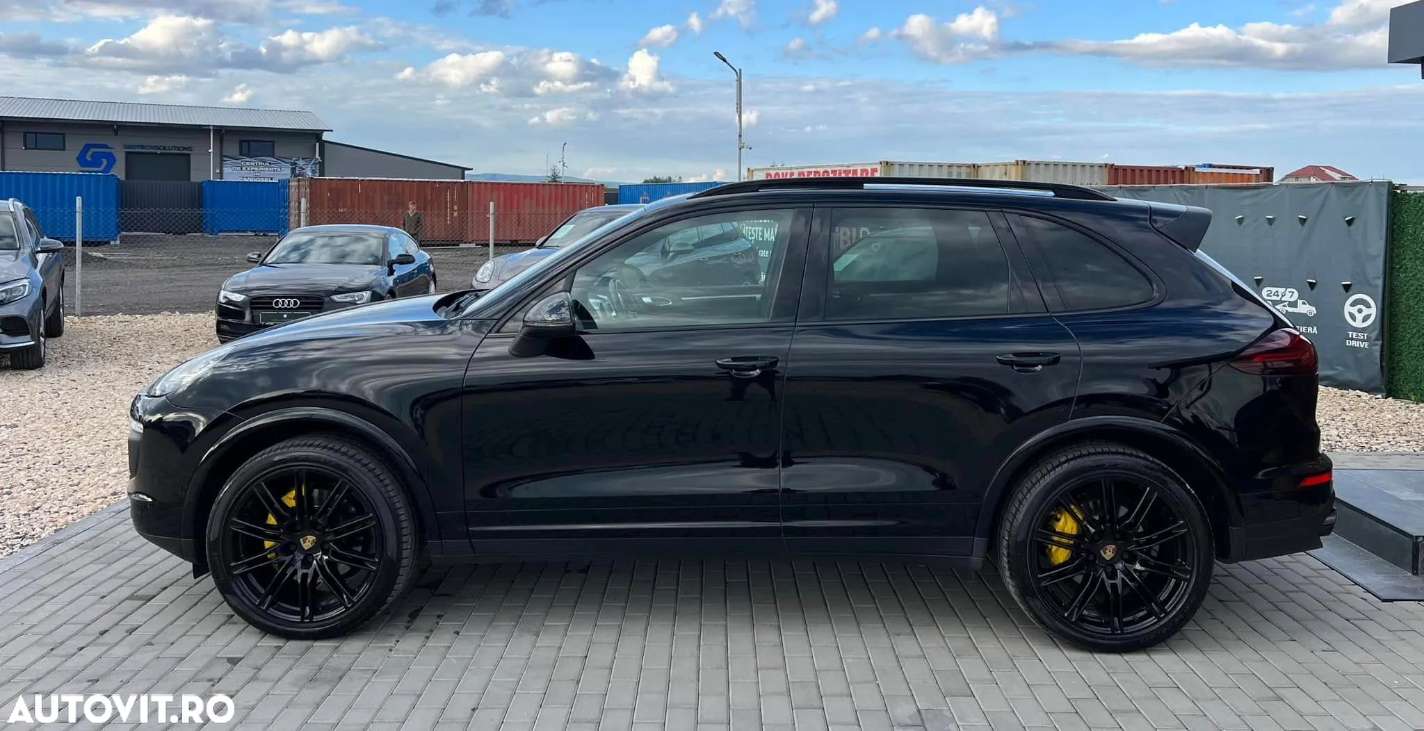 Porsche Cayenne 3.0 L - 15