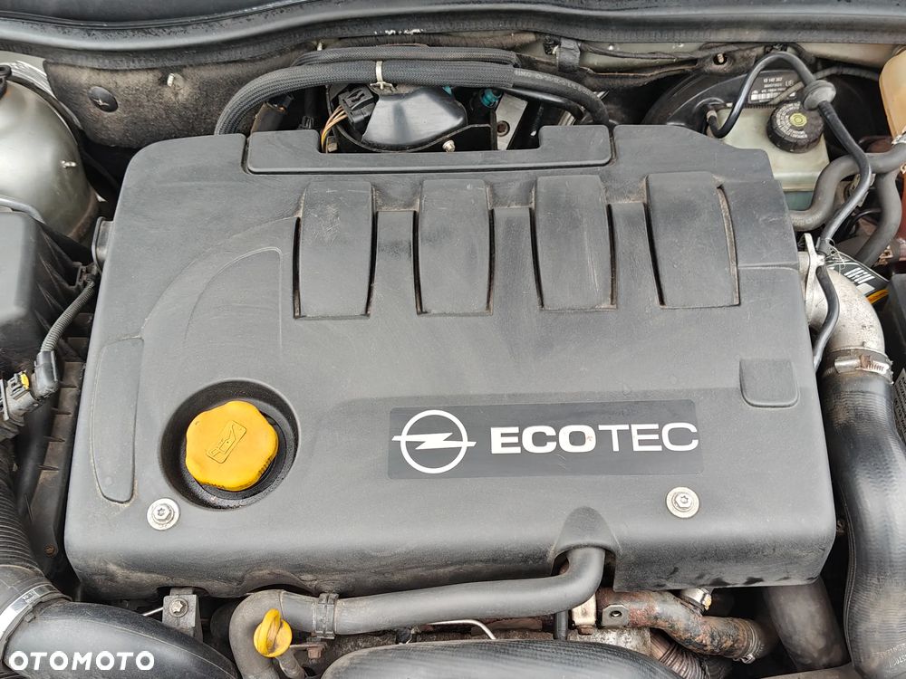 Opel Astra 1.9 CDTI Caravan DPF Cosmo - 20