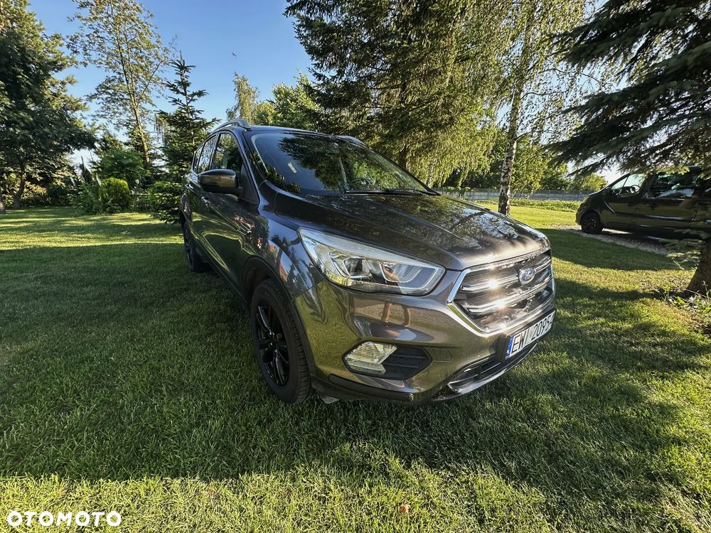 Ford Kuga 2.0 TDCi 2x4 Titanium - 6