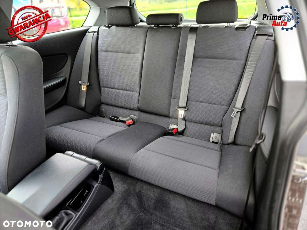 BMW Seria 1 - 19