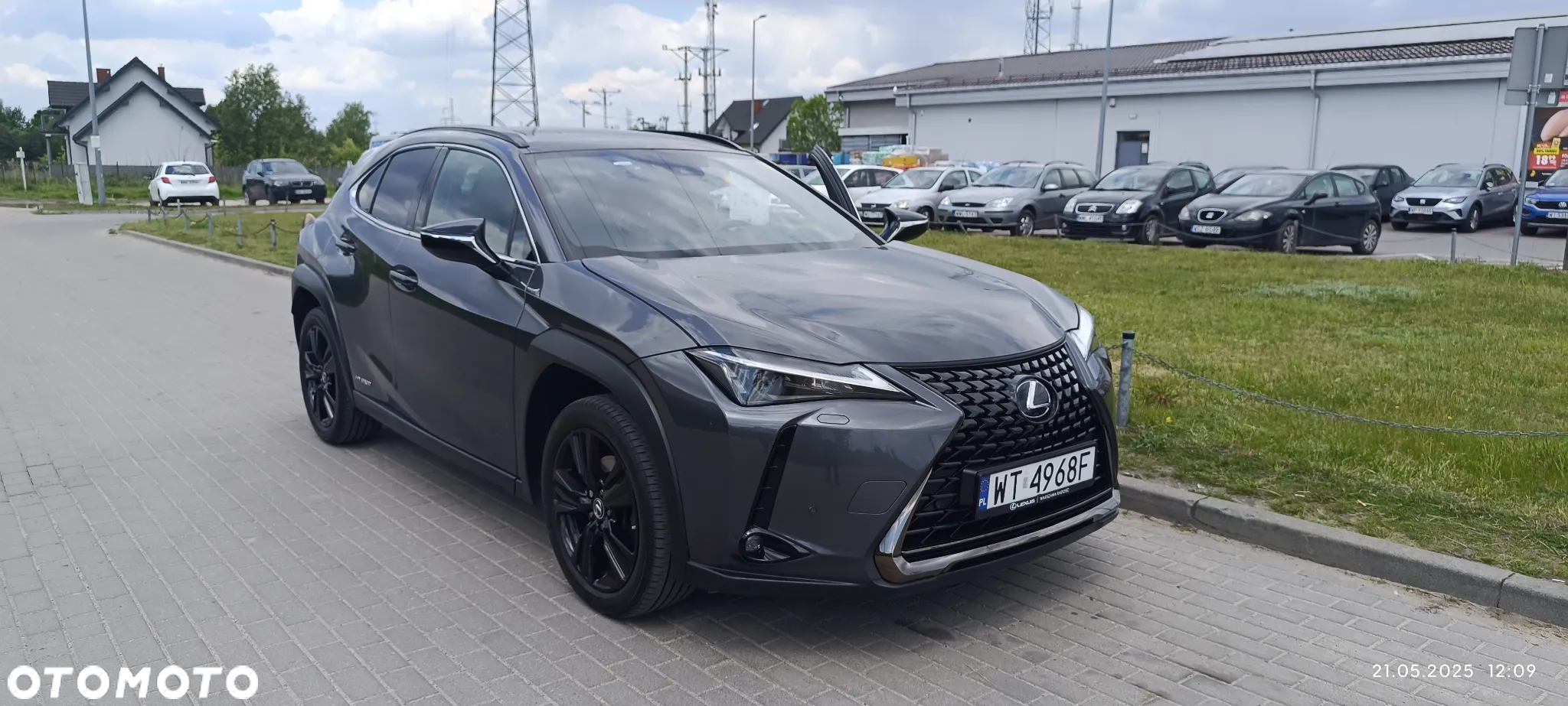 Lexus UX 250h GPF F Impression 2WD - 35
